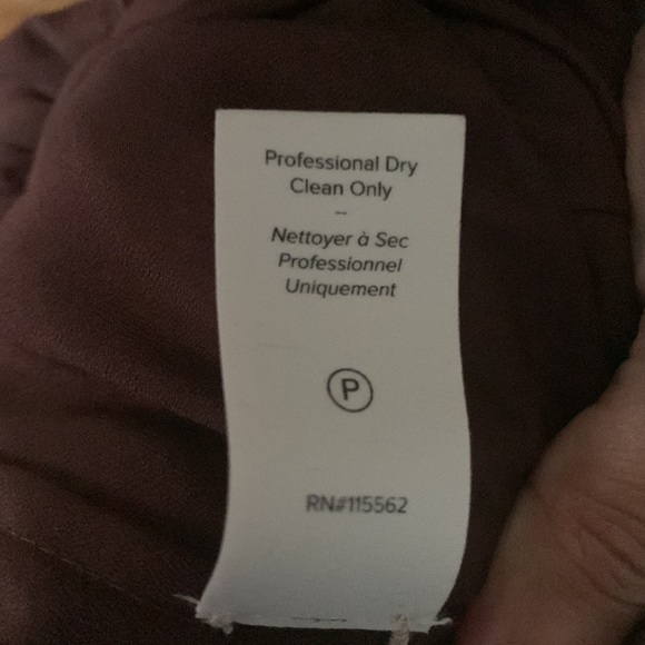 Cinq à‎ Sept Lotus Dress - Picture 11 of 16